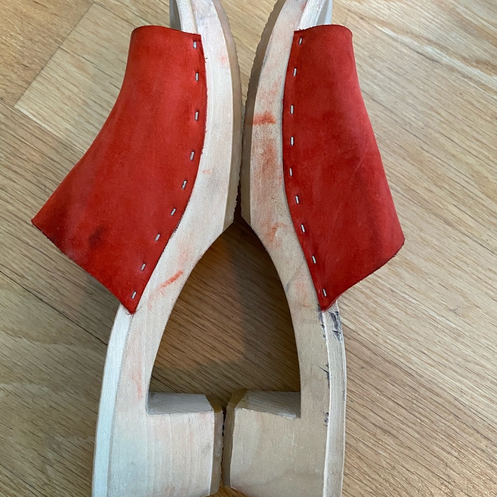 Bryr Jane Slide Red Clogs - Size 40 / US 9 - Picture 4 of 5